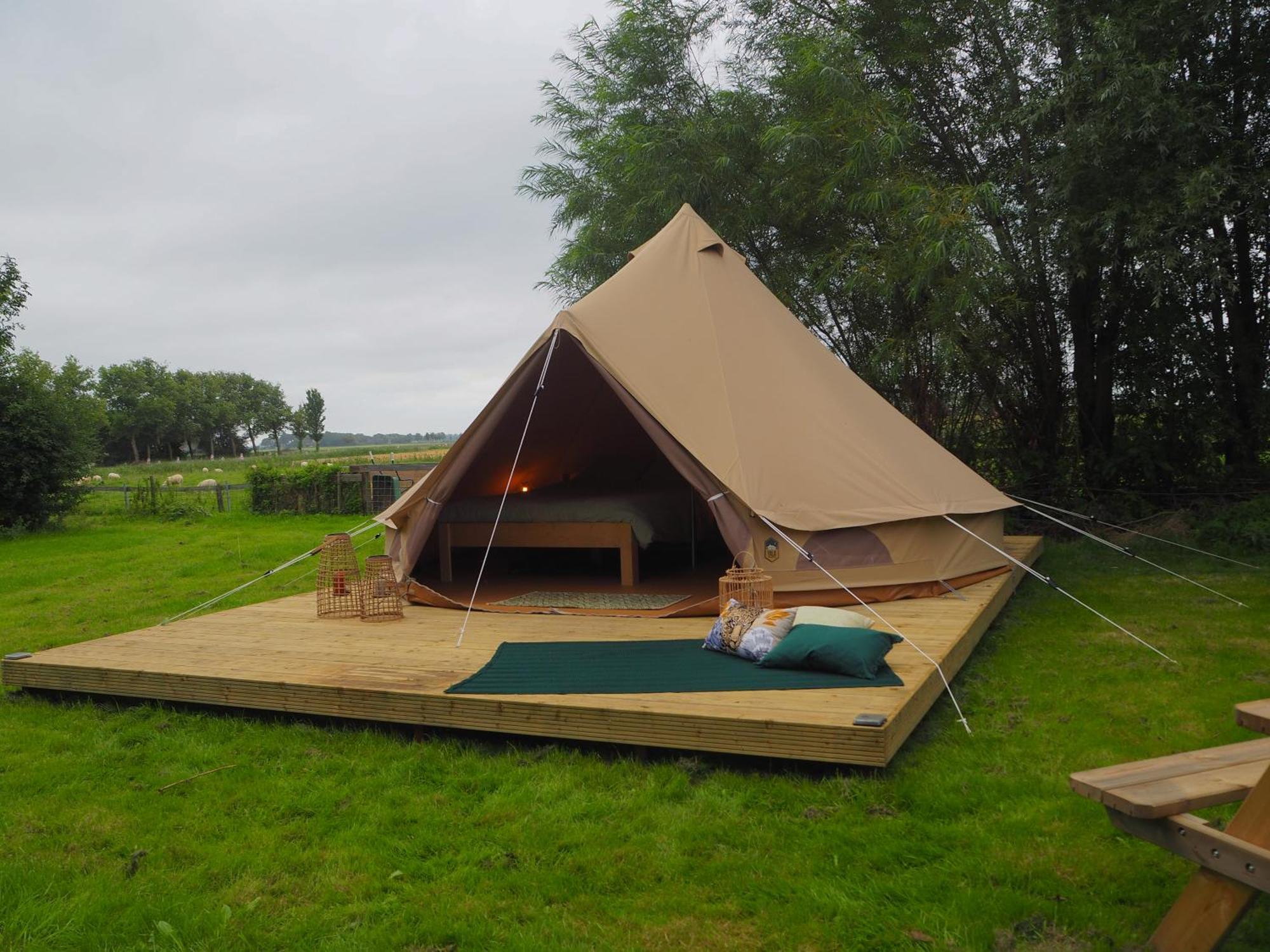 Grytmanshoeve, Vakantiehuis Met Glamping Bed & Breakfast Niawier Exterior photo